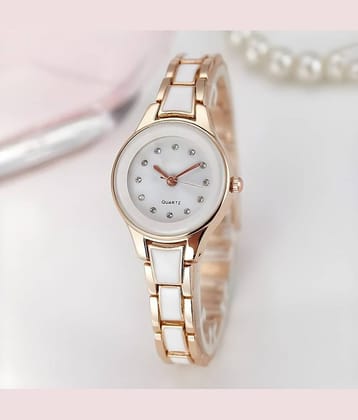 DECLASSE Rose Gold Metal Analog Womens Watch
