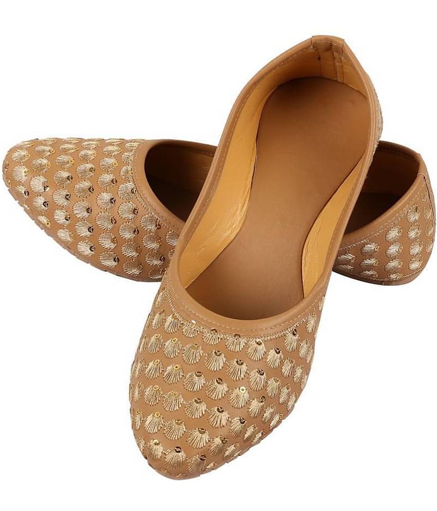 Raj Tan Ethnic Footwear