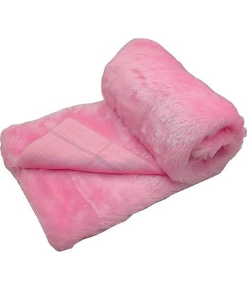 Fur Cloth Light Pink Size 38" x,34", 2 Cms Hair Length Used For Dresses, Soft Toys Making,  Jackets Etc