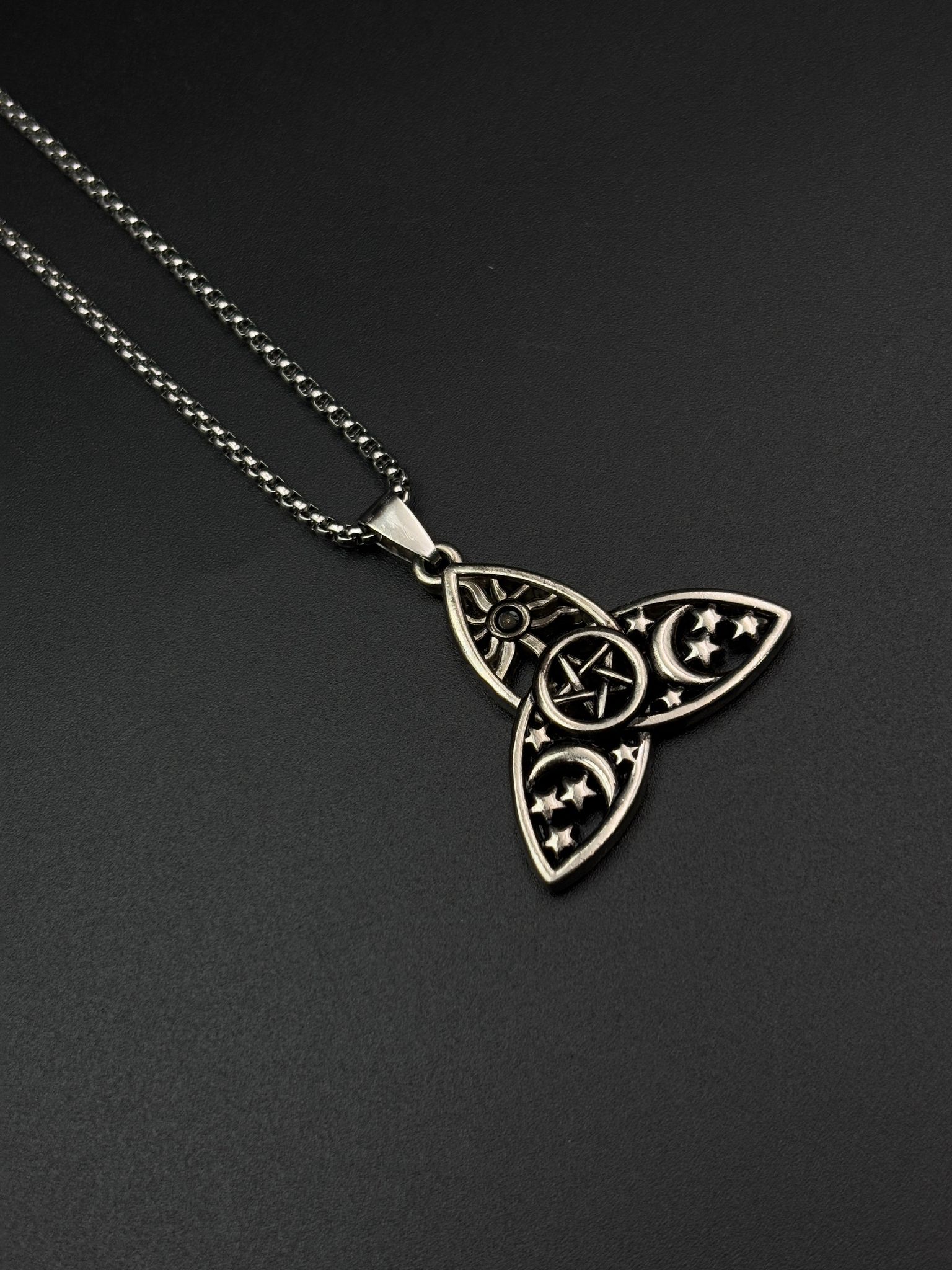 Vintage Star Viking Pendent Necklaces