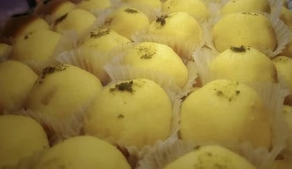 BANGLARMISTI Babu Sandesh | Authentic Bengali Sweets, Traditional Kolkata Sandesh, Soft and Delicious, 12pcs Pack