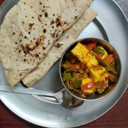 Roti and Paneer Meal Combo - 60 kg - One portioned meal plate