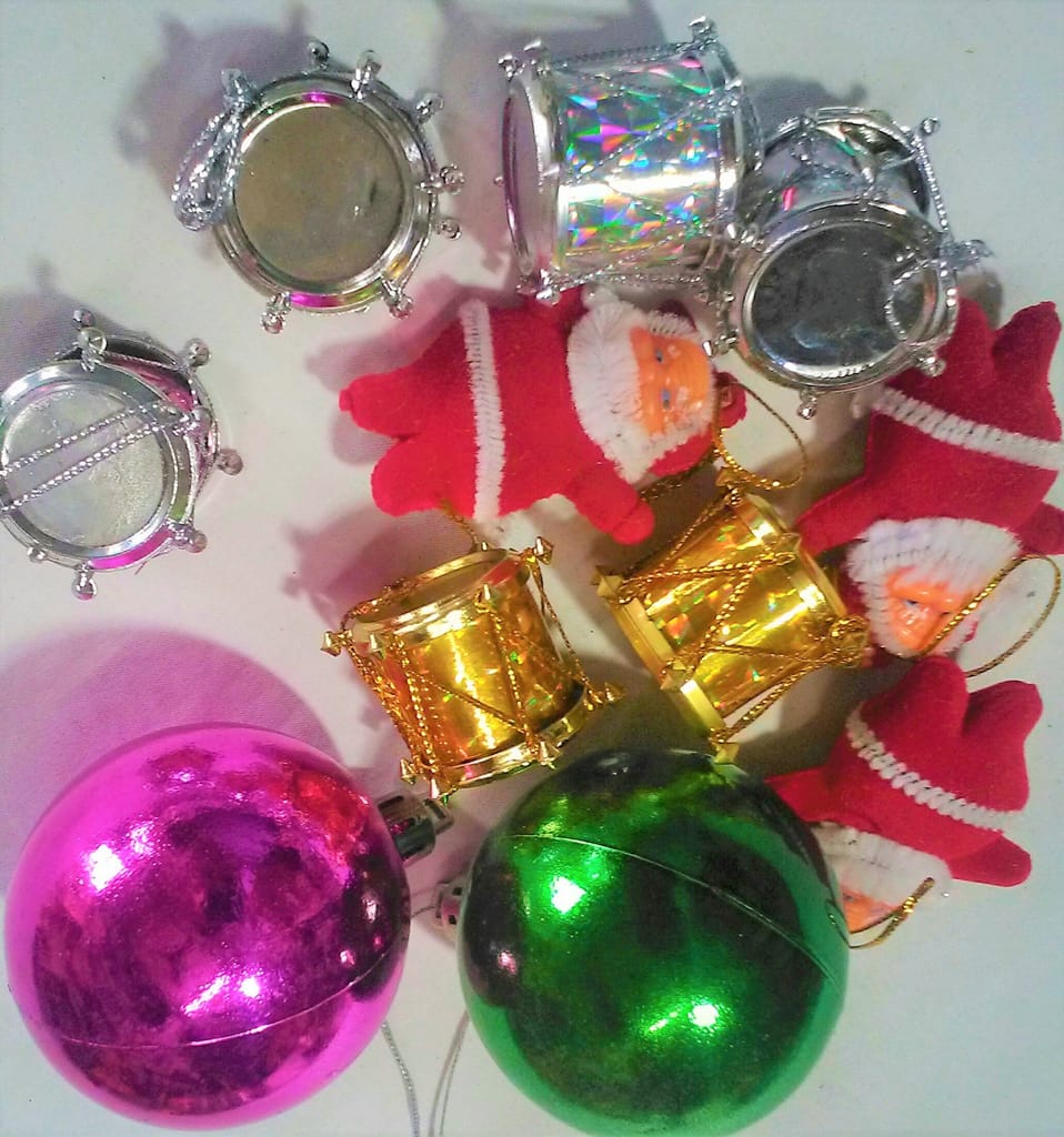 Christmas Tree Decoration Iteam. Santa 3 Pic, Drum 6 Pic Hanging Ball 3 Pic. Ball size- 4.5/4.5 cm - Party and Festive Needs | Buy online on ZillyBuy