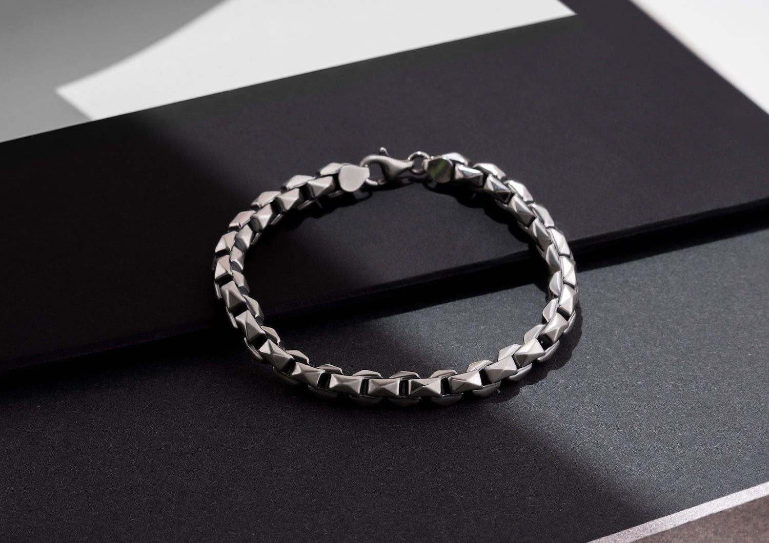 Multi-Faceted Box Link Bracelet