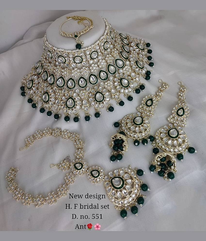 Padmavati Bangles Green Alloy Necklace Set ( Pack of 1 )