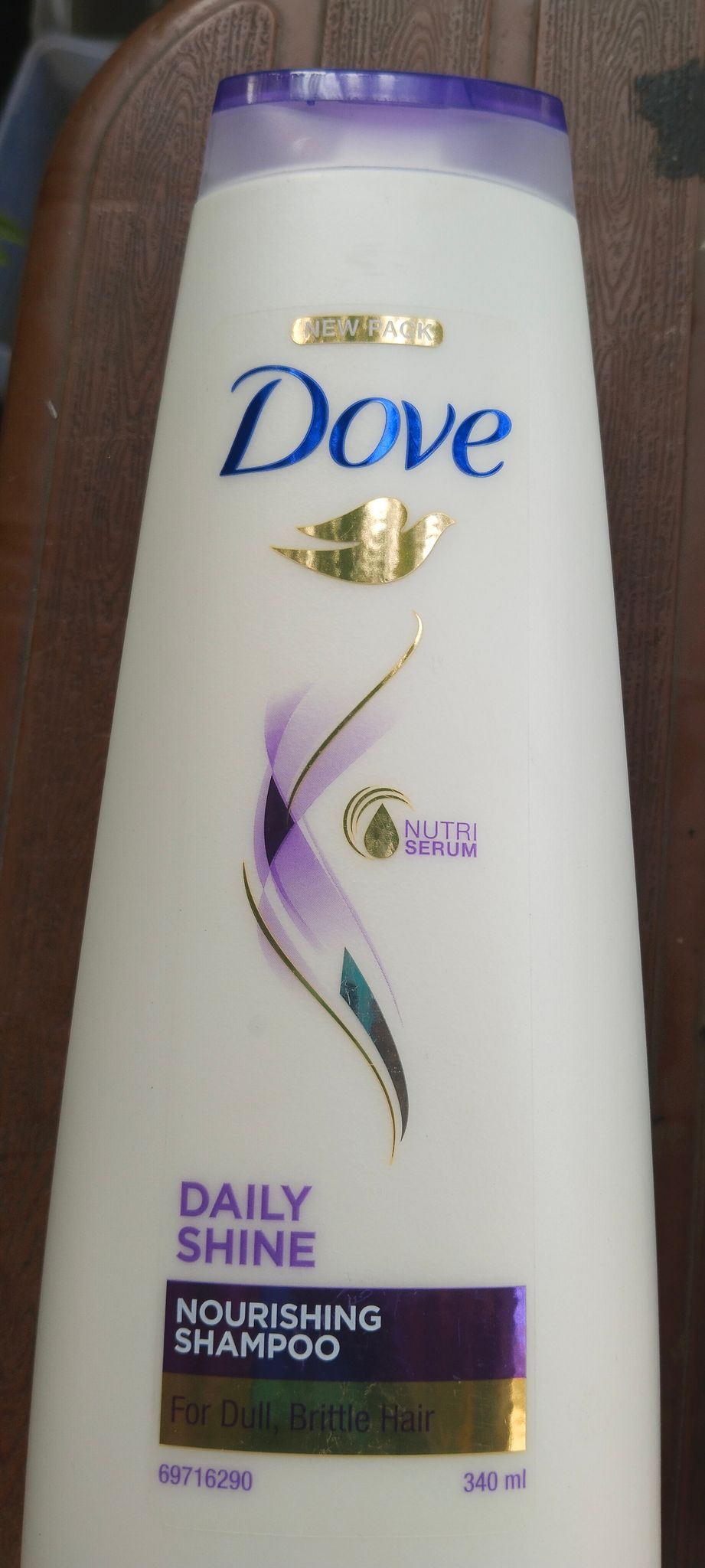 Dove Daily Shine Nourishing Shampoo 