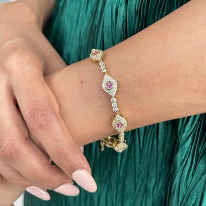Emira Bracelet (Pink)