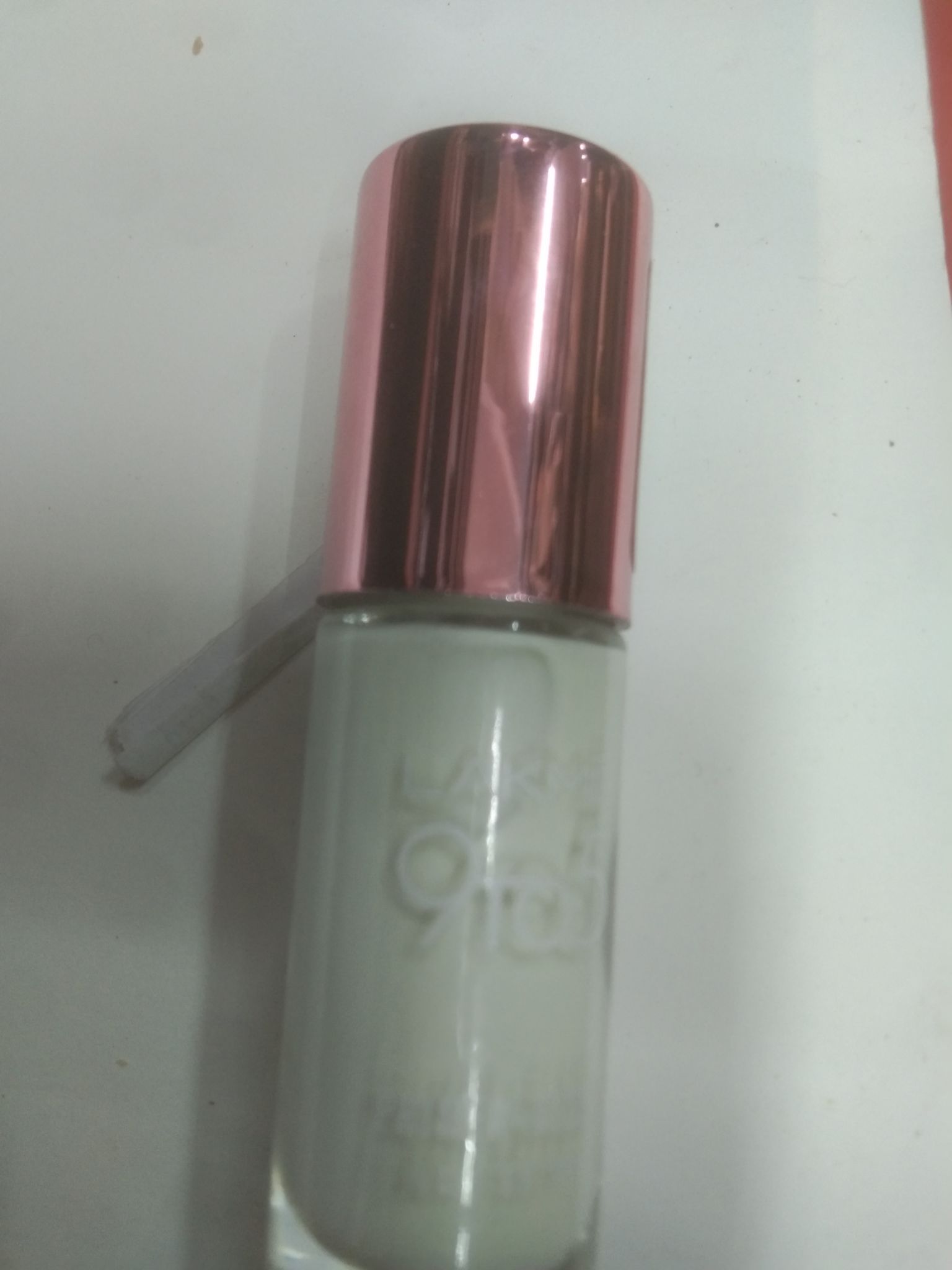 Lakme 9 to 5 primer gloss minty green
