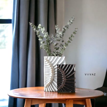 Art of Mystery Vase-Creamy White / Ceramic | Gloss Finish / H: 12  | L: 7.5 | W: 3 (Inch)