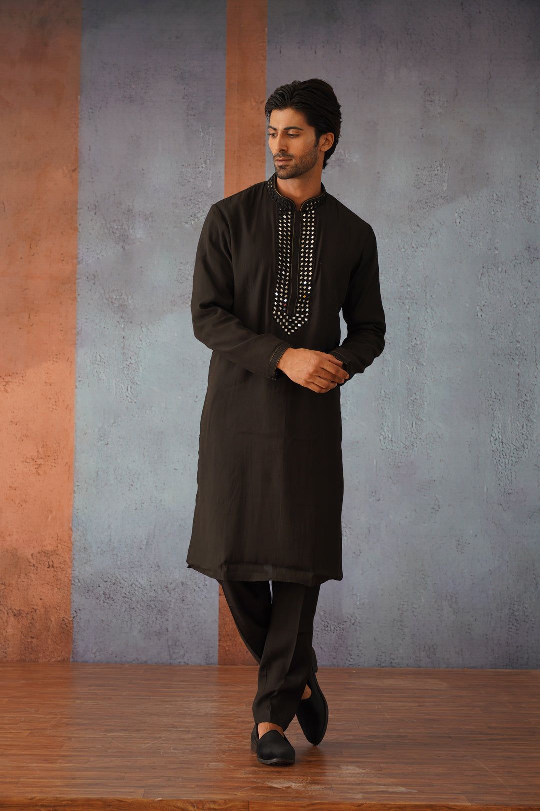 Teja Sajja in Kritya - Black Mirror Embroidered Kurta Set-XS/34