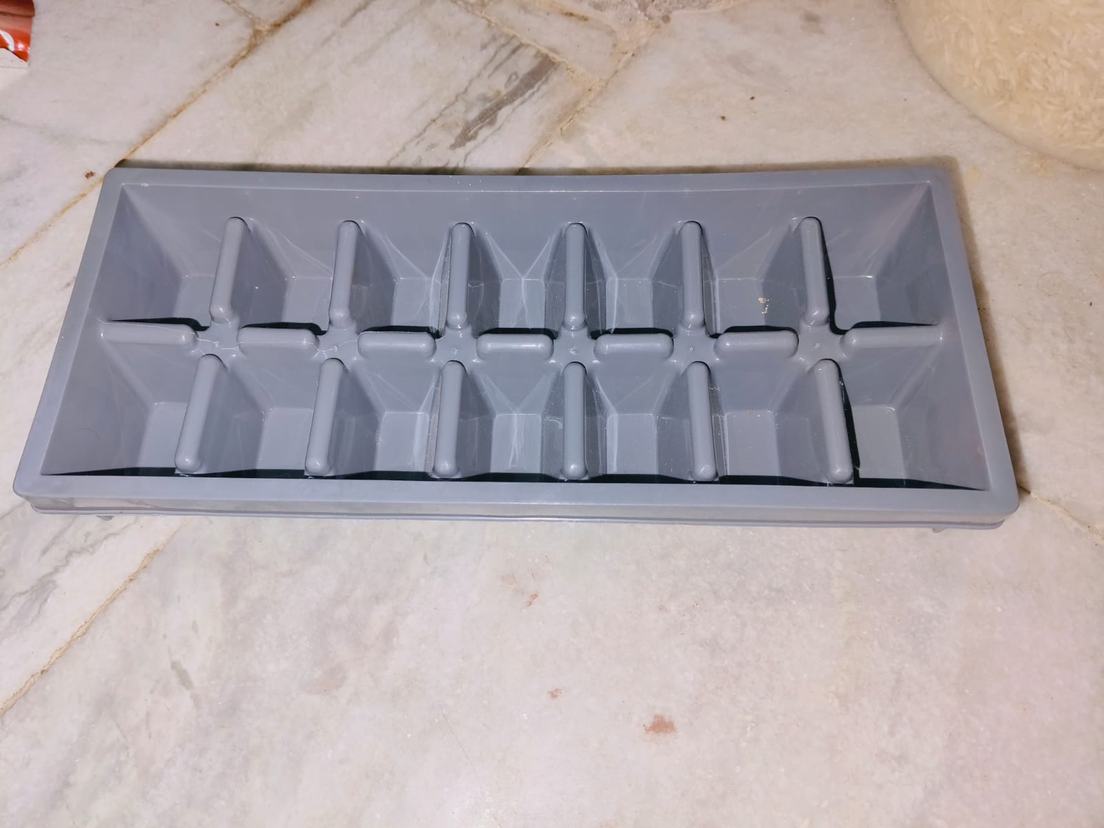 Ice cube Plate 2 Pic