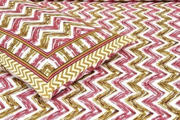 3001-Hometrade India-Standard King Size (90*108 Inches) Double Bedsheet With 2 Pillow Cover-RJ-14-Jaipur lining-3568