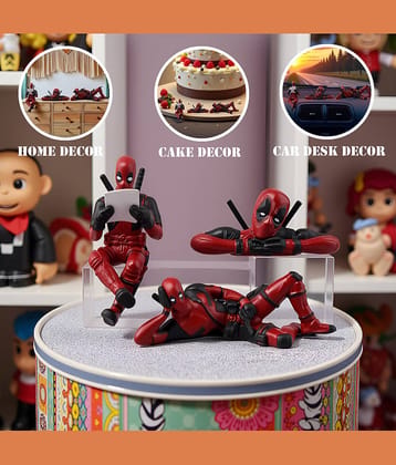 3MADS 3 Piece of Super Hero inspired decorative figurines