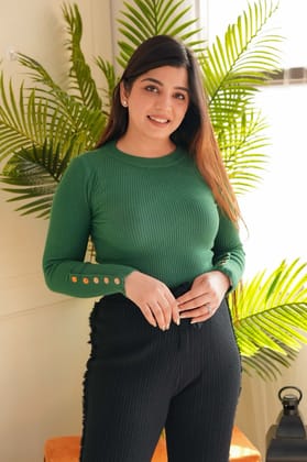 Yazu Button Embellished Knitted Top-Green