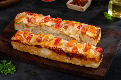 Korean - Grilled Chicken With Roasted Pepper Pizza On The Go