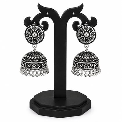 Metal Topli Earring