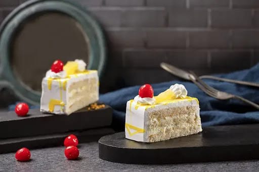 Pineapple Pastry