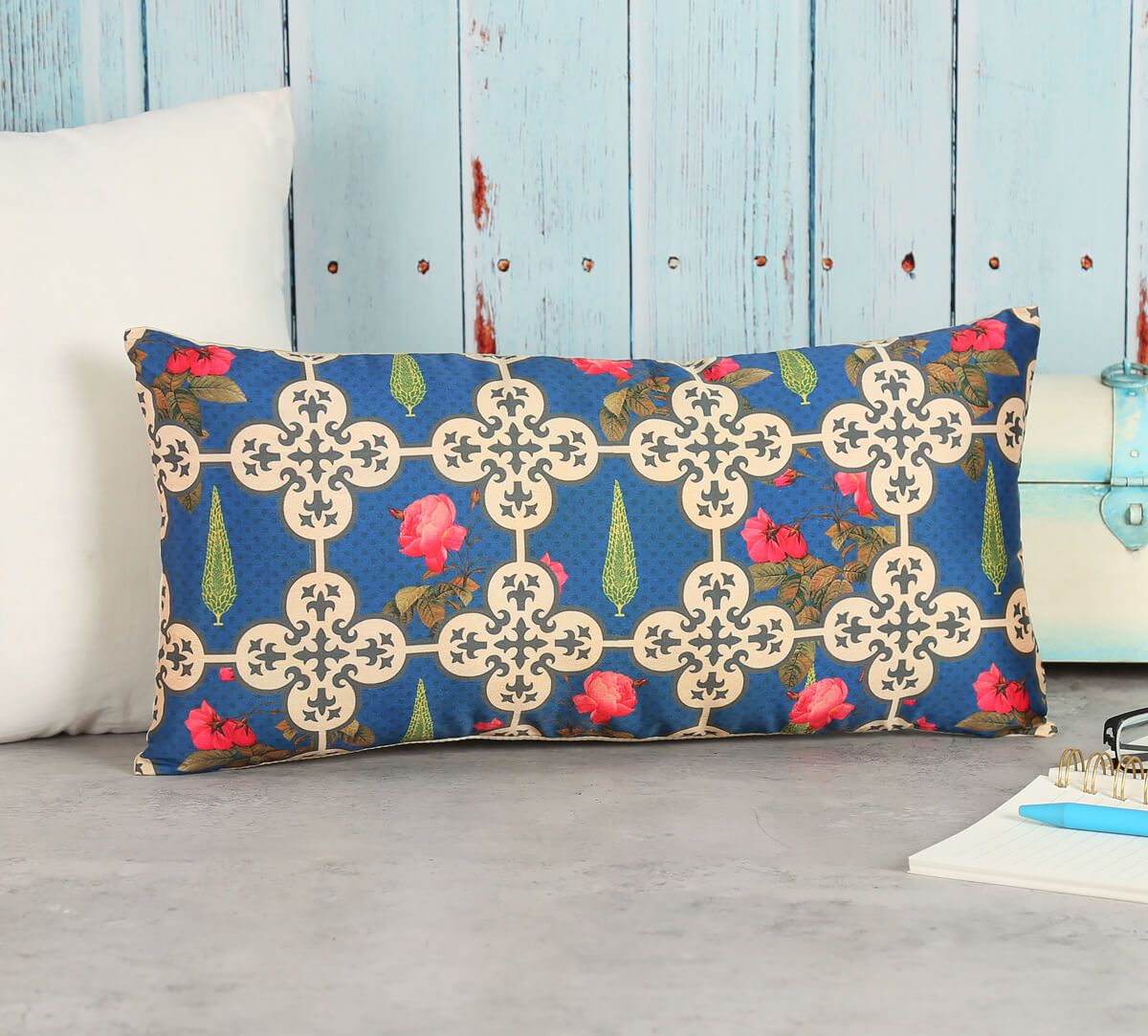 India Circus Aqua Clover'S Knotty Play - Blended Taf Silk Cushion Cover - 8 X 16 Inch