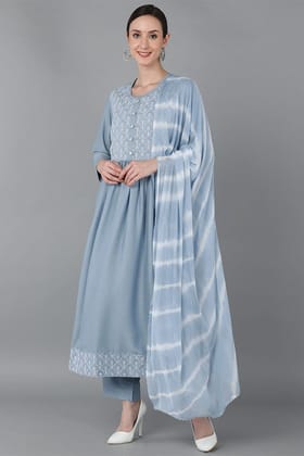 Blue Silk Blend Yoke Design Suit Set PKSKD1606