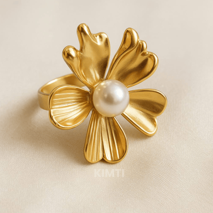 18k Gold Plated Flower pearl ring
