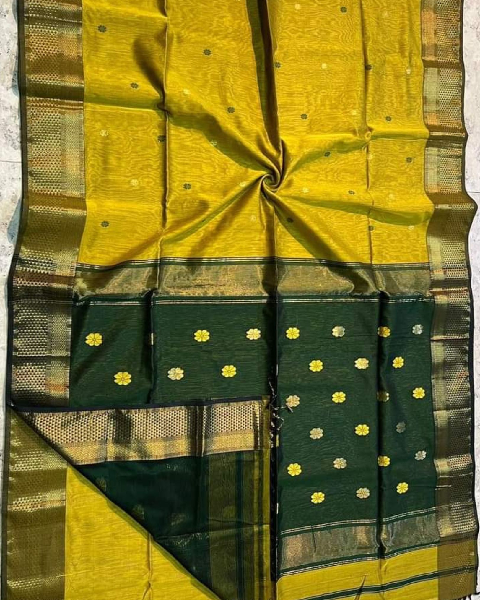 Blushing Maheshwari Pure Handloom Silk Saree Yellow