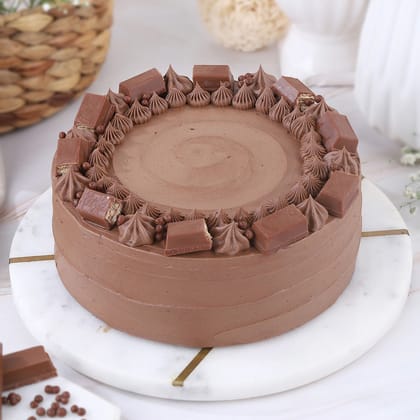 Kit Kat Crunch Cream Cake Half Kg