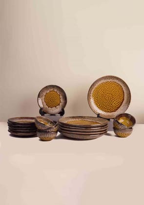 Mustard Fields Dinnerset - Set Of 14