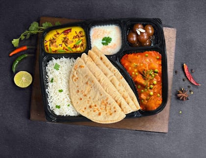 Mom Style Aloo Matar - Feast Thali