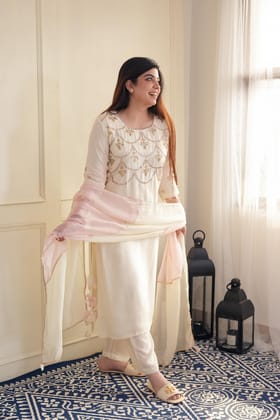 Jeena White Gotta Embroidered Silk Suit-M