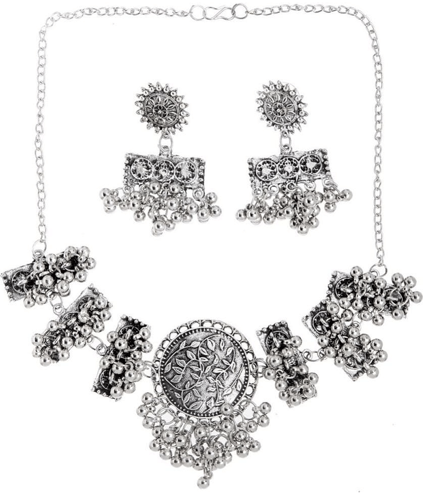 PUJVI - Silver Alloy Necklace Set ( Pack of 1 )