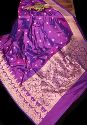 Purple Stunning Pure Katan Silk Banarasi Saree with Two Layer scallop Border | SILK MARK CERTIFIED