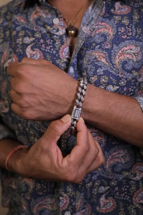 Exclusive Hiphop High Sliver Pleted Men’s Cuban Impoted Bracelet  BR-145