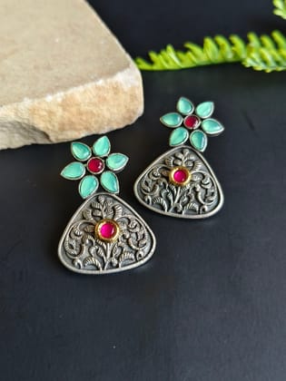 Stylish Antique Silver Oxidized Stud Earrings with Kundan Work | Sarichka-Mint Green+Red