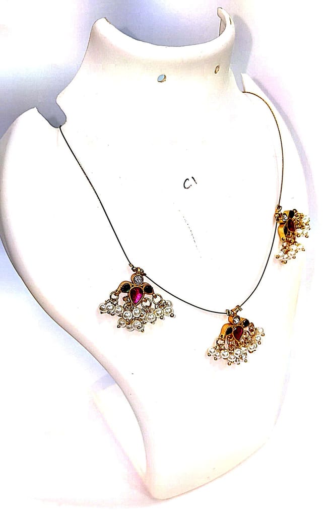 "Stunning Pearl and Ruby Gold Necklace Set"