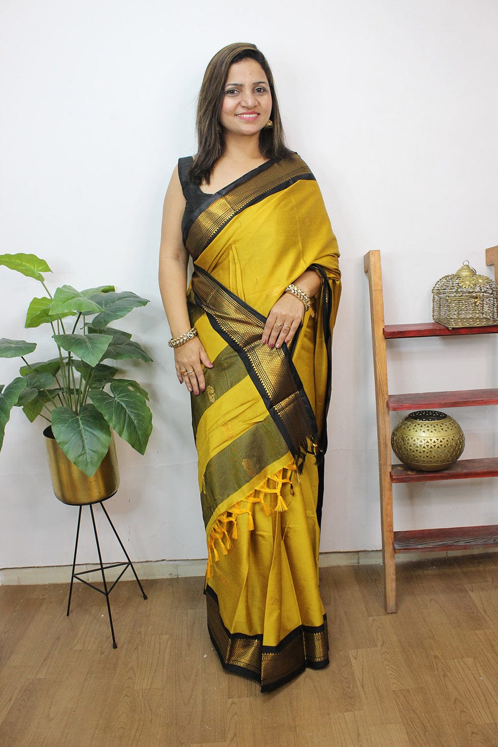 Trending Pathani Kanjivaram Silk Woven Saree
