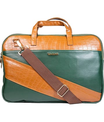 Man Arden 14 Ltrs Green Laptop Bags