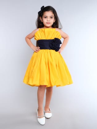 Colorblock Cotton Ruffled Silhouette Dress With Matching Clip -Yellow-1-2Y / Yellow