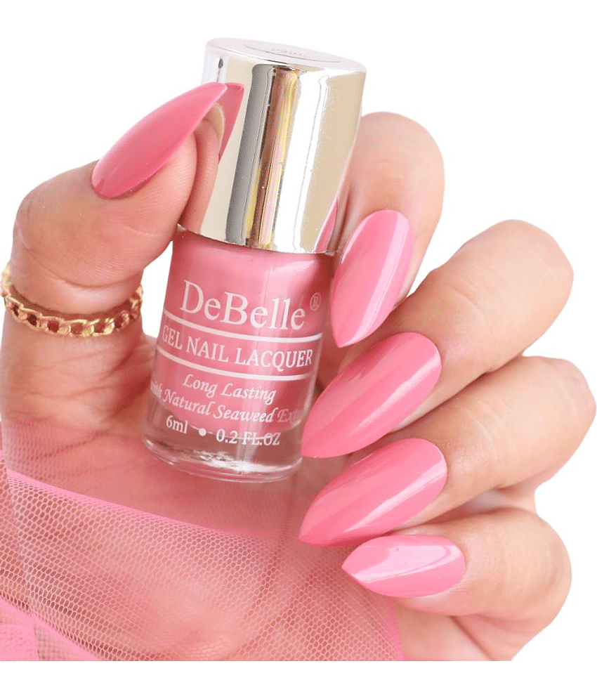 DeBelle &nbsp;Plush Paula Glitter Nail Polish 6 ( Pack of 1 )