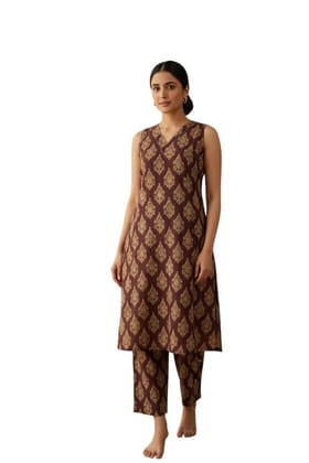 Women Printed Kurta Set with Pants | Sleeveless A-Line Ethnic Kurta for Casual Outgoings & Offices (Maroon)