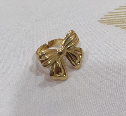 Anti tarnish Bow adjustable ring