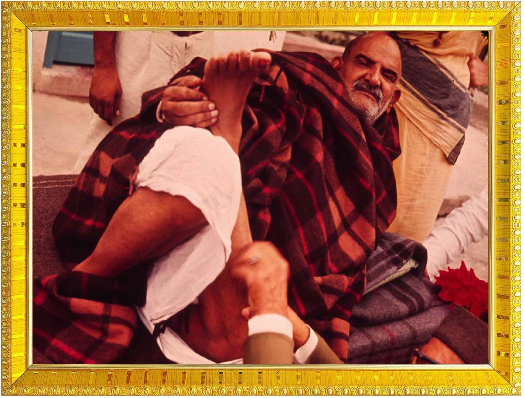 NOKKES Neem Karoli Baba Neev Karori baba Photo Frames Religious Photo frame 5X7 Inch Photo Frame_W56