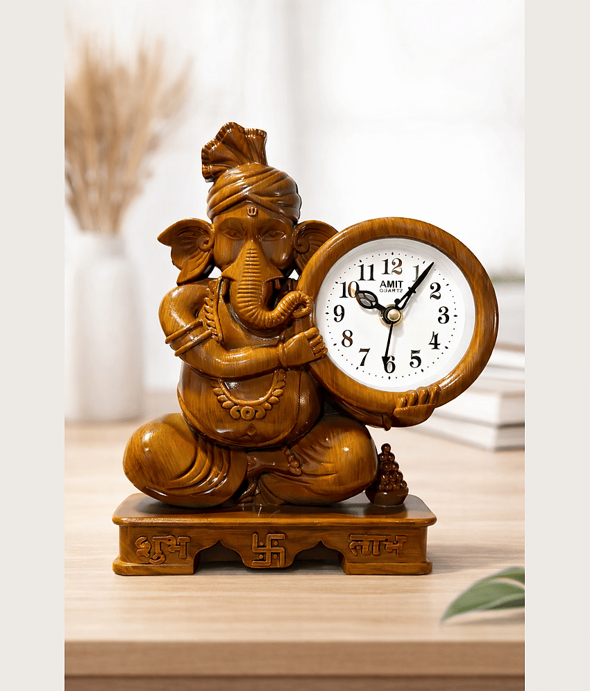GrabBasket Analog Plastic Assymetric Table Clock - Pack of 1