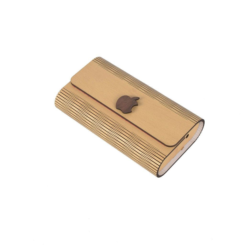 Modern Wooden Clutch beg : Minimalist Design, Maximum Impact Carry Your Essentials in Style