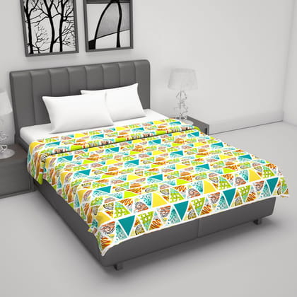 Multicolors 120 GSM Cotton Geomatric Triangle Double Bed AC Blanket Dohar for All Season-Double / Multicolors / VR-2001-DD