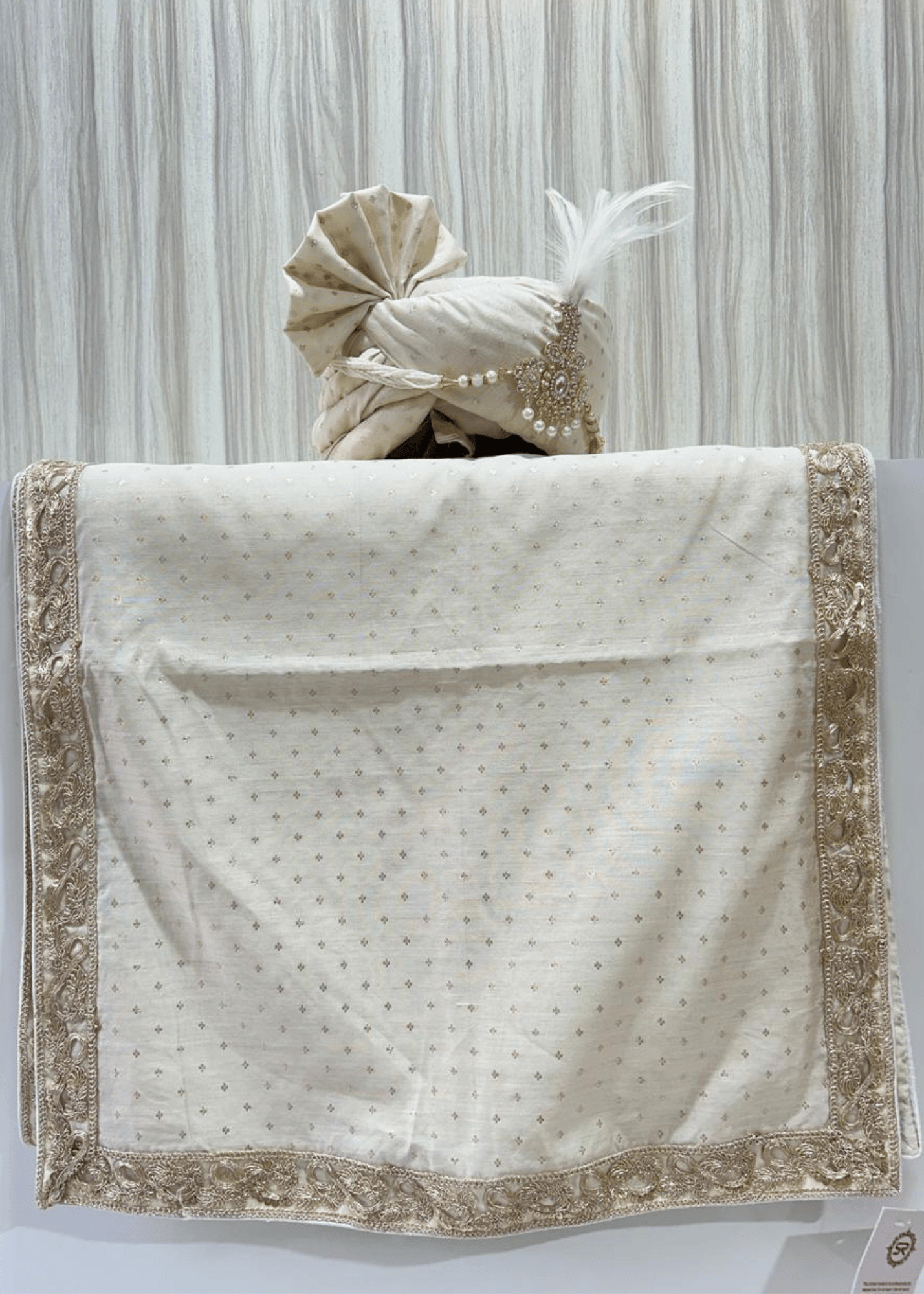 LIGHT GOLDEN WEAVING SAFA DUPATTA SET (HANDTIED PATTERN)