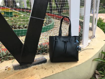 The Paris Tote - Plain - Black-Black