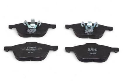 Bosch Front Brake Pad Set AV882363