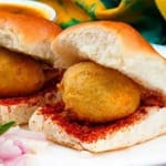 Mumbai Ka Famous Vada Pav