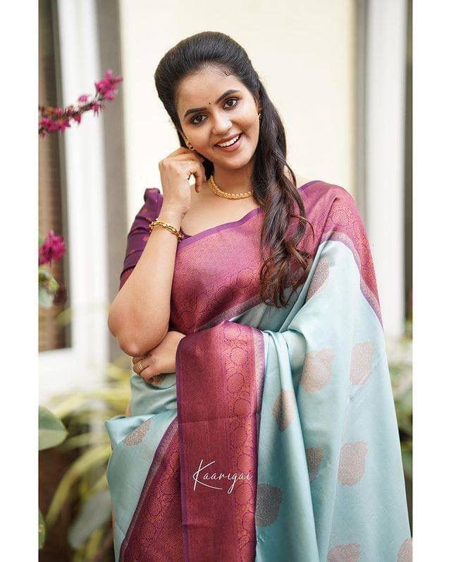 Zari Work Silk Saree With Blouse Piece