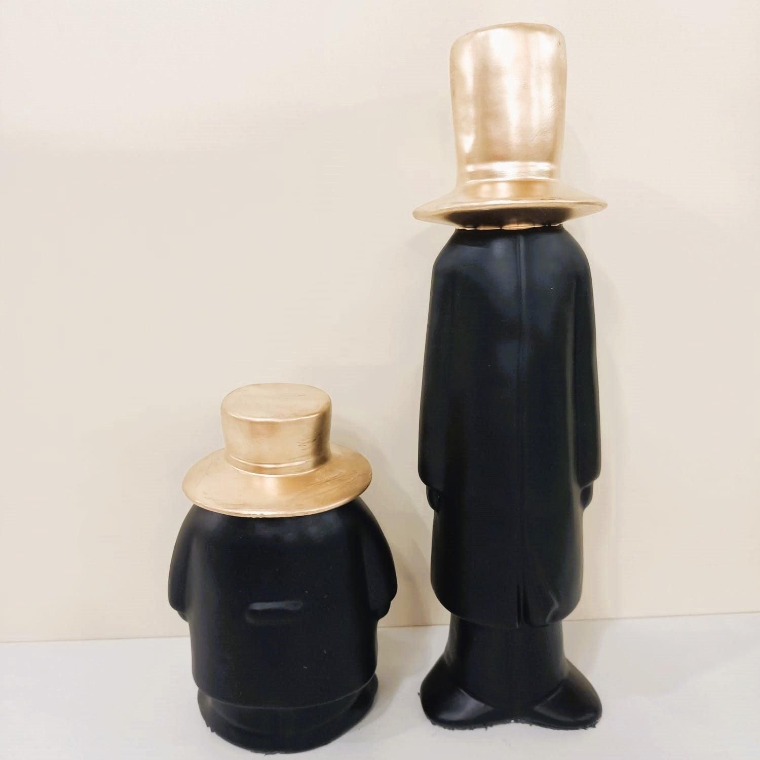 ARTIST COLLECTION - CLASSY JOKER DUO-Black / Polyresin | Matt Finish / Big:- H: 13 | L: 3.5 | W: 2.5 / Small: - H: 7 | L: 4.5 | W: 3 (inch)